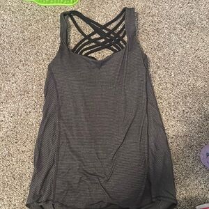 Lulu lemon tank